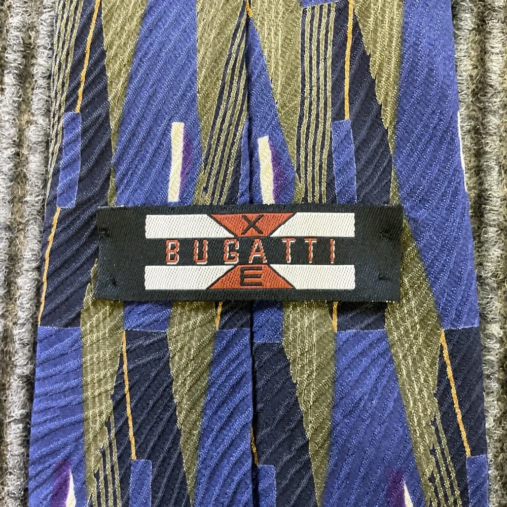 Bugatti‎ 100% Silk Made in USA Tie Geometric Blue And Green 3.5